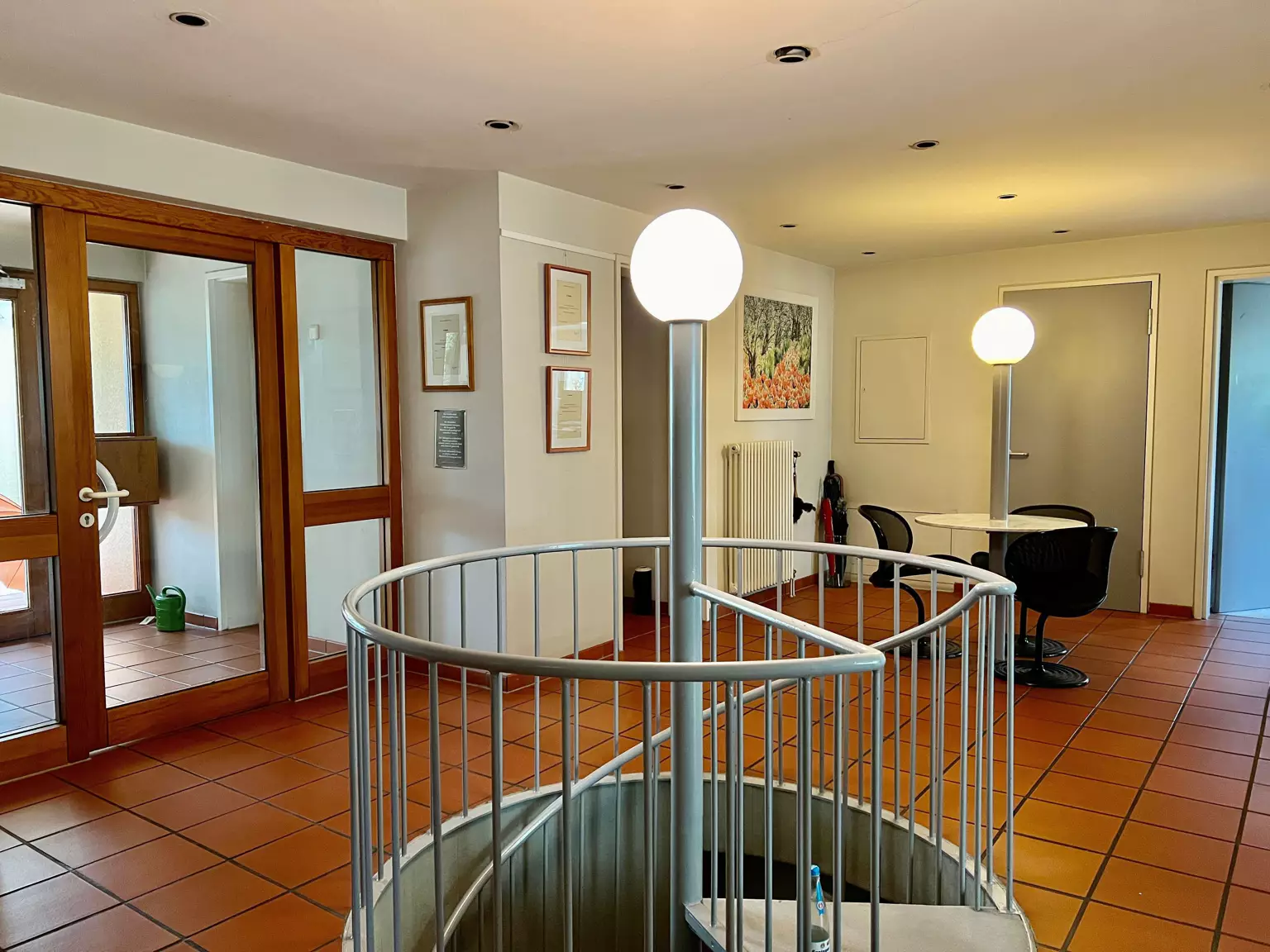 großzügiger Empfang